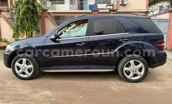 Acheter Import Voiture Mercedes‒Benz ML–Class Noir à Douala, Littoral Cameroon Acheter Import Voiture Mercedes‒Benz ML–Class Noir à Douala, Littoral Cameroon