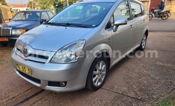 Acheter Occasion Voiture Toyota Corolla Gris à Yaoundé, Central Cameroon