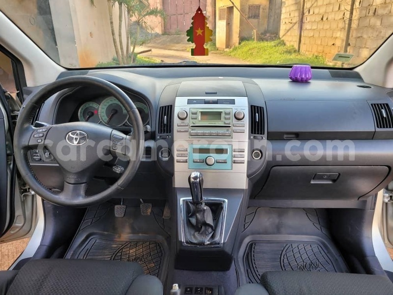 Big with watermark toyota corolla central cameroon yaounde 21458