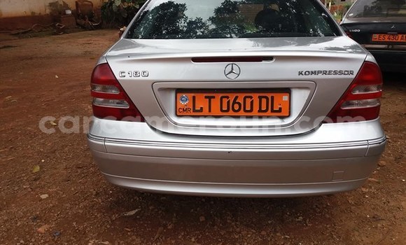 Acheter Occasion Voiture Mercedes‒Benz C–Class Gris à Yaoundé, Central Cameroon Acheter Occasion Voiture Mercedes‒Benz C–Class Gris à Yaoundé, Central Cameroon