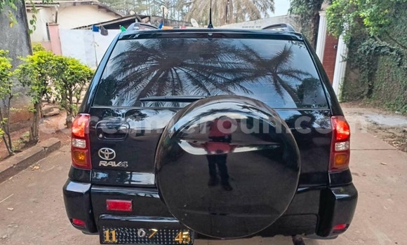 Sayi Na hannu Toyota RAV4 Black Mota in Yaounde a Babban Kamaru Sayi Na hannu Toyota RAV4 Black Mota in Yaounde a Babban Kamaru
