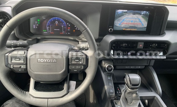 Acheter Neuf Voiture Toyota Land Cruiser Gris à Douala, Littoral Cameroon Acheter Neuf Voiture Toyota Land Cruiser Gris à Douala, Littoral Cameroon