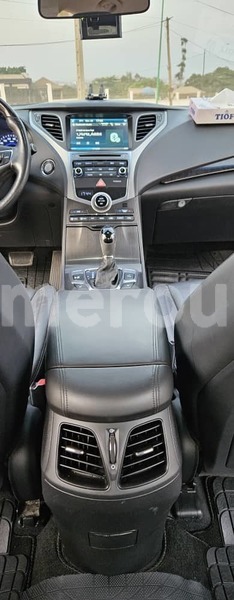 Big with watermark hyundai grandeur central cameroon yaounde 21473