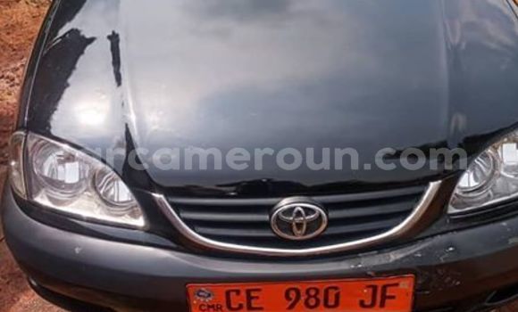 Sayi Na hannu Toyota Avensis Black Mota in Yaounde a Babban Kamaru Sayi Na hannu Toyota Avensis Black Mota in Yaounde a Babban Kamaru