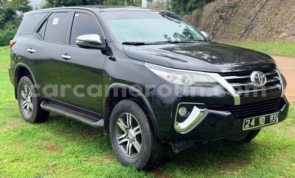 Buy Used Toyota Fortuner Black Car in Yaounde in Central Cameroon