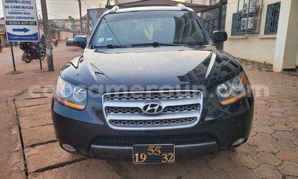 Sayi Na hannu Hyundai Santa Fe Black Mota in Yaounde a Babban Kamaru