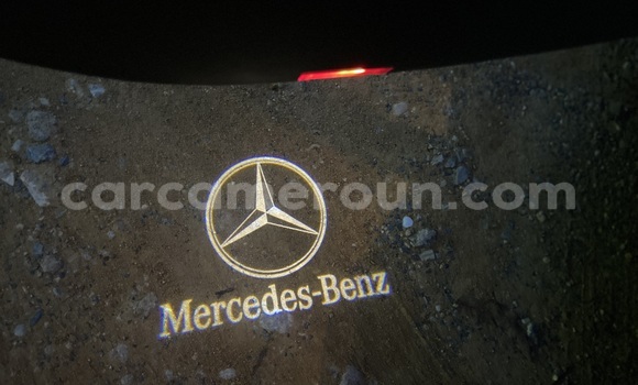 Acheter Import Voiture Mercedes‒Benz ML–Class Noir à Douala, Littoral Cameroon Acheter Import Voiture Mercedes‒Benz ML–Class Noir à Douala, Littoral Cameroon