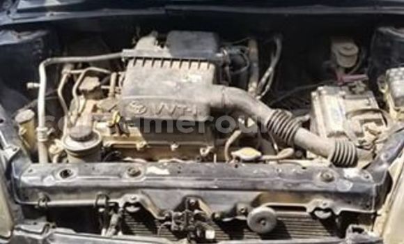 Sayi Na hannu Toyota Yaris Sauran Mota in Yaounde a Babban Kamaru Sayi Na hannu Toyota Yaris Sauran Mota in Yaounde a Babban Kamaru