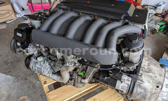 Acheter Mercedes-Benz E-Class, à Yaoundé, Central Cameroon Acheter Mercedes-Benz E-Class, à Yaoundé, Central Cameroon