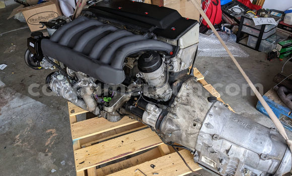 Acheter Mercedes-Benz E-Class, à Yaoundé, Central Cameroon Acheter Mercedes-Benz E-Class, à Yaoundé, Central Cameroon