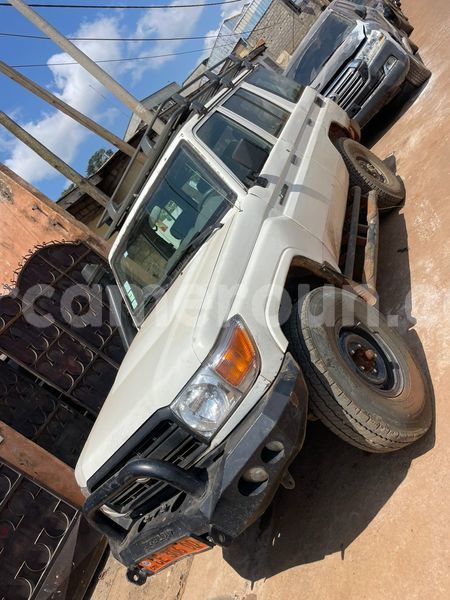 Big with watermark toyota land cruiser central cameroon yaounde 21530