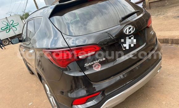 Sayi Sabo Hyundai Santa Fe Black Mota in Yaounde a Babban Kamaru Sayi Sabo Hyundai Santa Fe Black Mota in Yaounde a Babban Kamaru