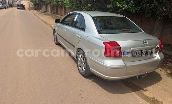 Acheter Occasion Voiture Toyota Avensis Gris à Yaoundé, Central Cameroon Acheter Occasion Voiture Toyota Avensis Gris à Yaoundé, Central Cameroon