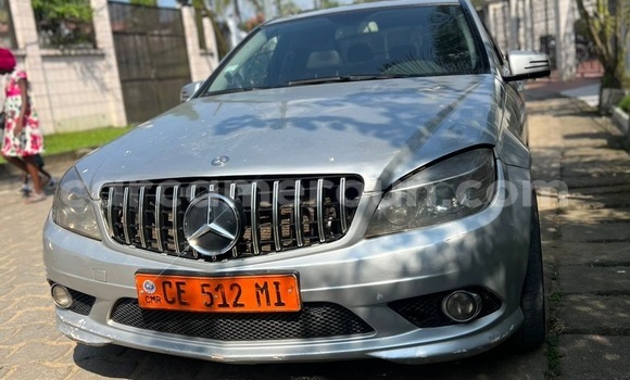 Acheter Occasion Voiture Mercedes‒Benz C-klasse Gris à Douala, Littoral Cameroon