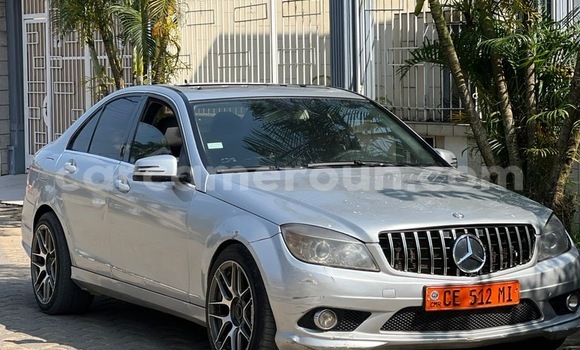 Acheter Occasion Voiture Mercedes‒Benz C-klasse Gris à Douala, Littoral Cameroon Acheter Occasion Voiture Mercedes‒Benz C-klasse Gris à Douala, Littoral Cameroon