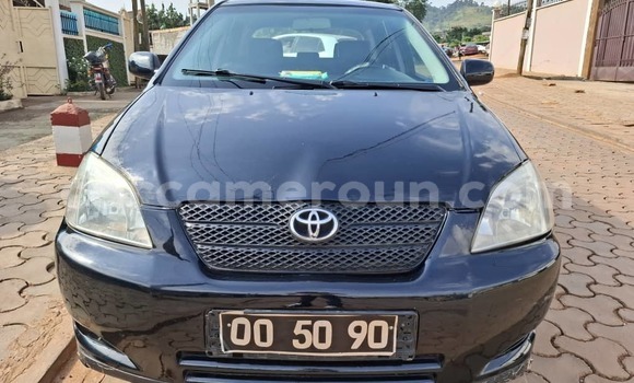 Sayi Na hannu Toyota Corolla Black Mota in Yaounde a Babban Kamaru