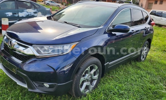 Buy Used Honda CR–V Blue Car in Yaounde in Central Cameroon