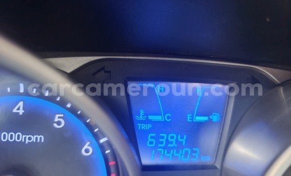 Sayi Na hannu Hyundai Tucson White Mota in Douala a Ƙasar Kamaru Sayi Na hannu Hyundai Tucson White Mota in Douala a Ƙasar Kamaru