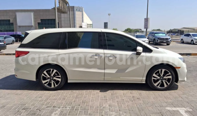 Big with watermark honda odyssey north cameroon garoua 21569