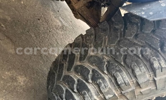 Acheter Occasion Voiture Toyota Hilux Bleu à Douala, Littoral Cameroon Acheter Occasion Voiture Toyota Hilux Bleu à Douala, Littoral Cameroon