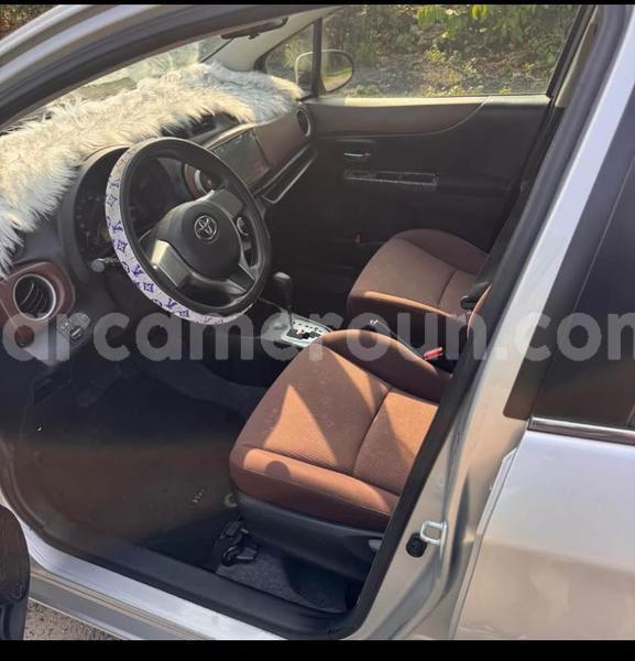 Big with watermark toyota vitz littoral cameroon douala 21578