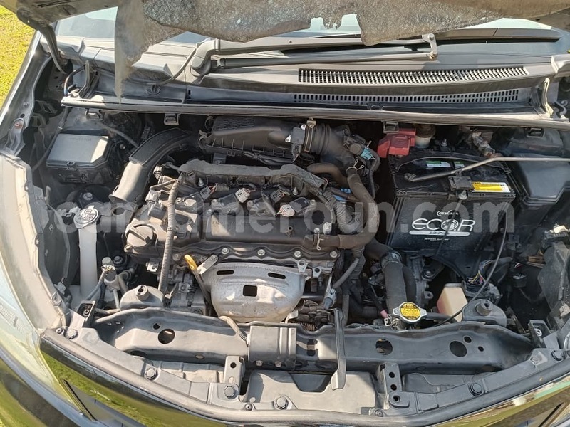 Big with watermark toyota vitz central cameroon yaounde 21589