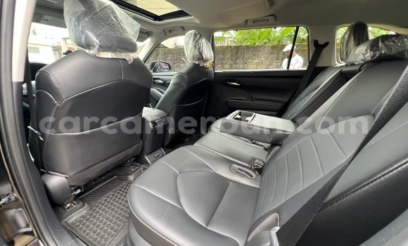 Acheter Occasion Voiture Toyota Highlander Noir à Douala, Littoral Cameroon Acheter Occasion Voiture Toyota Highlander Noir à Douala, Littoral Cameroon