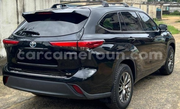 Acheter Occasion Voiture Toyota Highlander Noir à Douala, Littoral Cameroon Acheter Occasion Voiture Toyota Highlander Noir à Douala, Littoral Cameroon