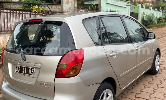 Acheter Occasion Voiture Toyota Corolla Gris à Yaoundé, Central Cameroon Acheter Occasion Voiture Toyota Corolla Gris à Yaoundé, Central Cameroon