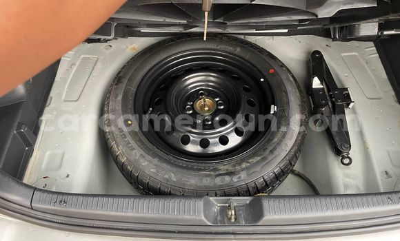 Acheter Occasion Voiture Toyota Corolla Gris à Yaoundé, Central Cameroon Acheter Occasion Voiture Toyota Corolla Gris à Yaoundé, Central Cameroon