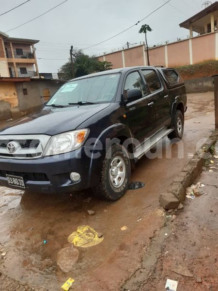 Big with watermark toyota hiluxe vigo central cameroon yaounde 21601
