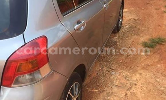 Sayi Na hannu Toyota Yaris Sauran Mota in Yaounde a Babban Kamaru Sayi Na hannu Toyota Yaris Sauran Mota in Yaounde a Babban Kamaru