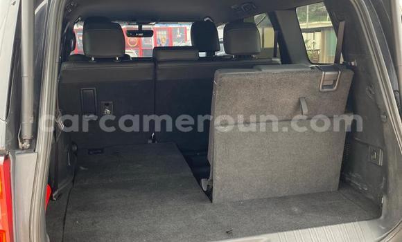 Sayi Na hannu Toyota Prado Black Mota in Yaounde a Babban Kamaru Sayi Na hannu Toyota Prado Black Mota in Yaounde a Babban Kamaru