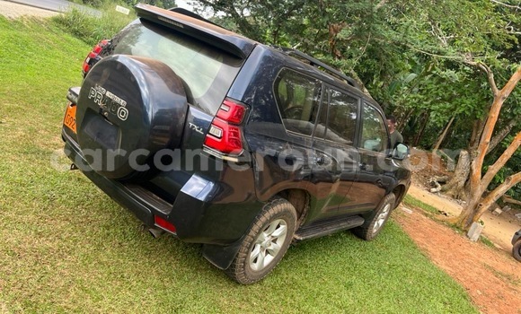 Acheter Occasion Voiture Toyota Prado Noir à Yaoundé, Central Cameroon