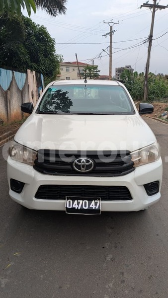 Big with watermark toyota pickup central cameroon yaounde 21604