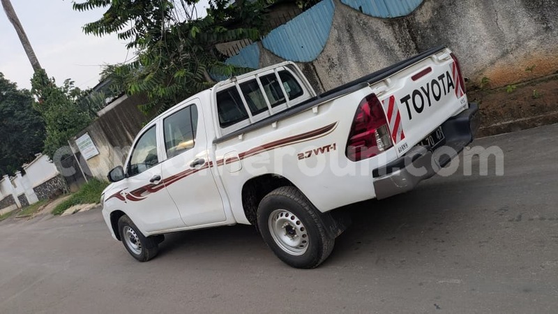 Big with watermark toyota pickup central cameroon yaounde 21604