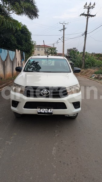 Big with watermark toyota pickup central cameroon yaounde 21604