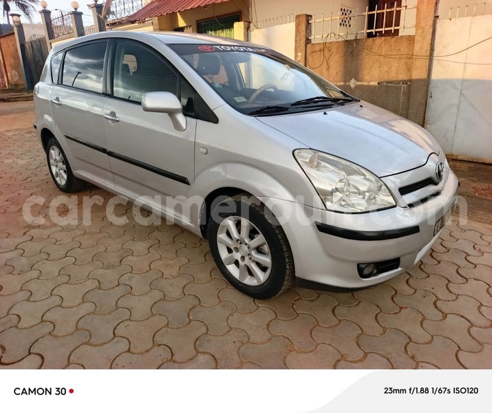 Big with watermark toyota corolla verso central cameroon yaounde 21605