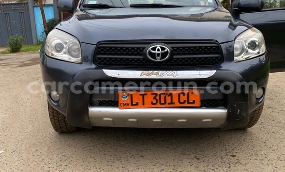Acheter Occasion Voiture Toyota RAV4 Noir à Douala, Littoral Cameroon