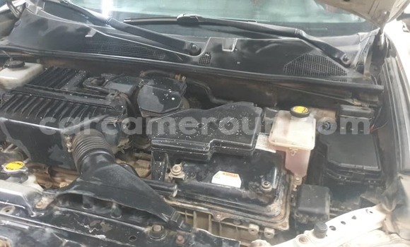 Sayi Na hannu Toyota Highlander White Mota in Douala a Ƙasar Kamaru Sayi Na hannu Toyota Highlander White Mota in Douala a Ƙasar Kamaru