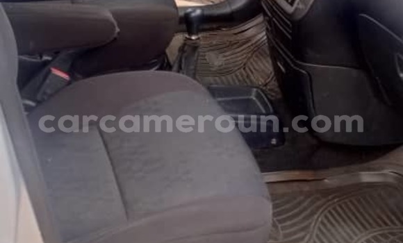 Acheter Occasion Voiture Toyota Avensis Verso Gris à Yaoundé, Central Cameroon