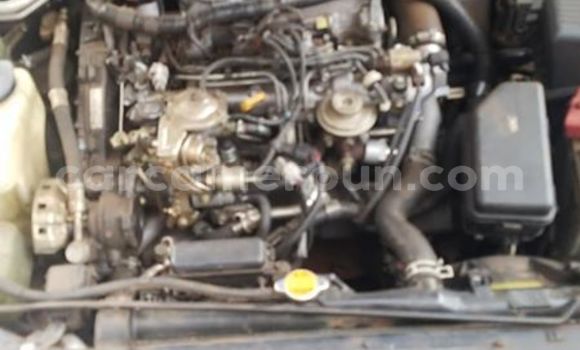 Sayi Na hannu Toyota Carina Sauran Mota in Yaounde a Babban Kamaru Sayi Na hannu Toyota Carina Sauran Mota in Yaounde a Babban Kamaru