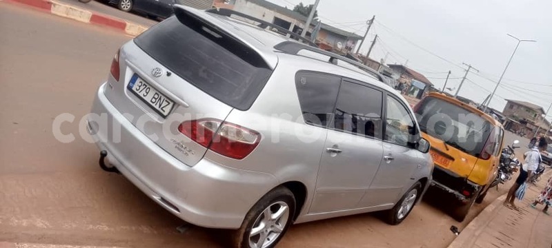Big with watermark toyota avensis verso central cameroon yaounde 21617