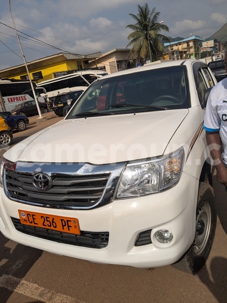 Big with watermark toyota hiluxe vigo central cameroon yaounde 21618