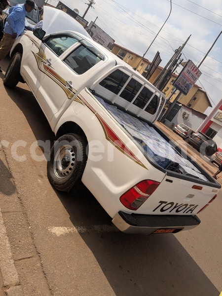 Big with watermark toyota hiluxe vigo central cameroon yaounde 21618