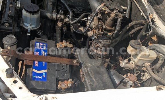 Acheter Occasion Voiture Toyota Hiluxe VIGO Blanc à Yaoundé, Central Cameroon Acheter Occasion Voiture Toyota Hiluxe VIGO Blanc à Yaoundé, Central Cameroon