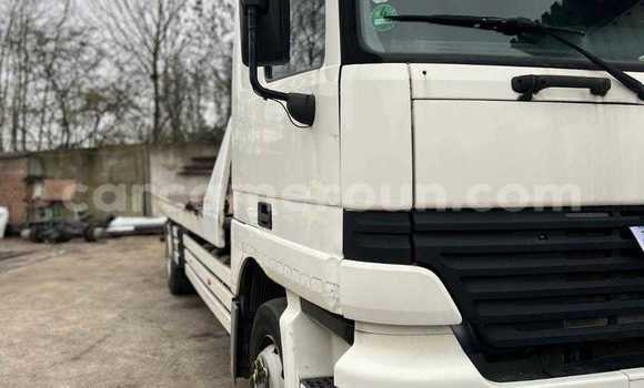 Acheter Occasion Utilitaire Mercedes‒Benz 1834 Blanc à Douala, Littoral Cameroon Acheter Occasion Utilitaire Mercedes‒Benz 1834 Blanc à Douala, Littoral Cameroon