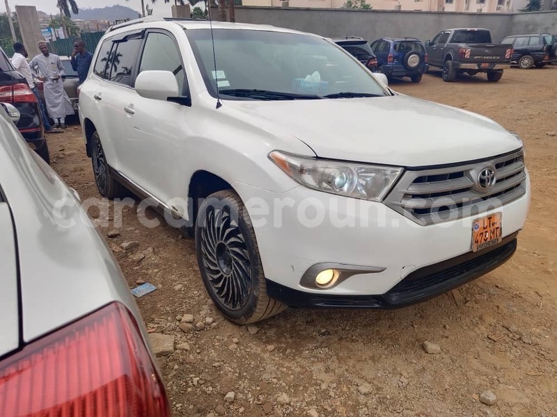 Big with watermark toyota highlander central cameroon yaounde 21635