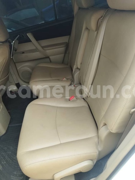 Big with watermark toyota highlander central cameroon yaounde 21635