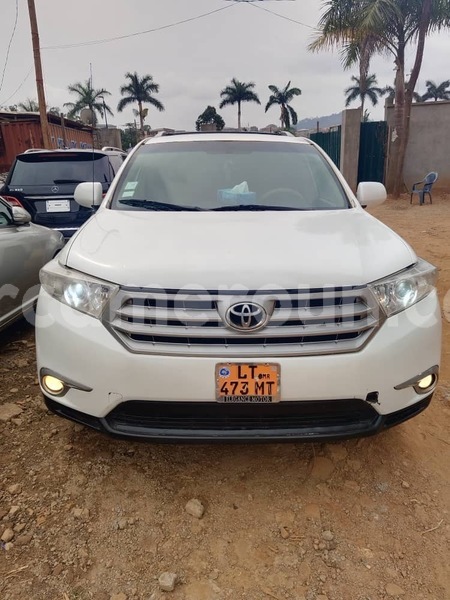 Big with watermark toyota highlander central cameroon yaounde 21635